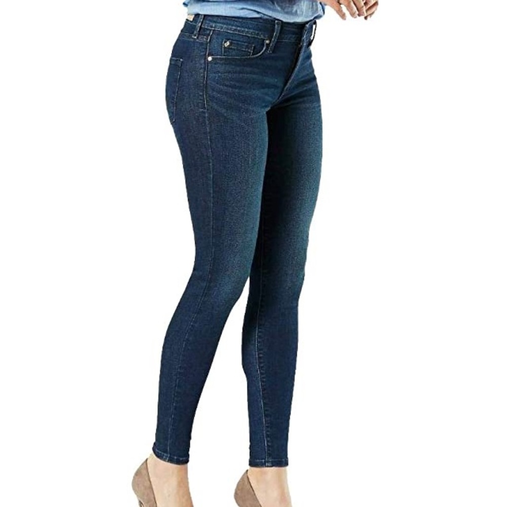 NWT Levi’s Denizen High Rise Super Skinny Jeans 8